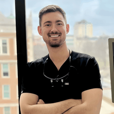 Dr. Shea Vogelsong